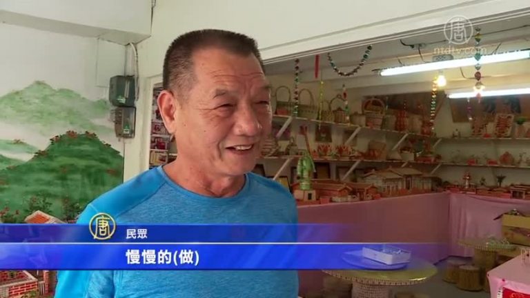 12萬張紙牌 車行老闆巧手打造迷你總統府
