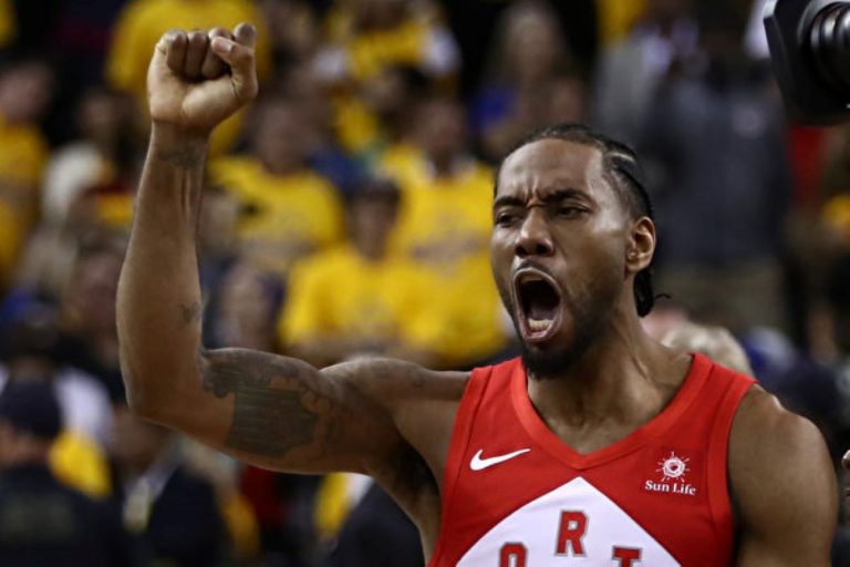 NBA球星萊昂納德跳出合同 成為自由球員