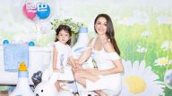瑞莎女儿首度亮相 小小年纪会说多种语言