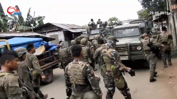 菲南軍營遇襲釀8死 憂成IS替代基地 馬尼拉警戒