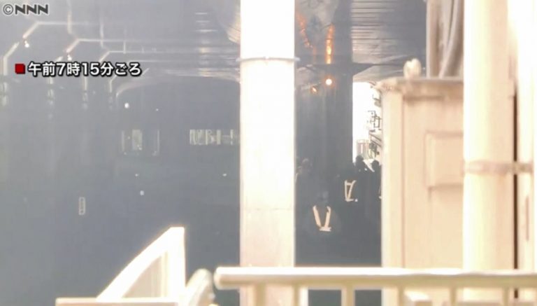忘拆檢查裝置 日橫濱市地鐵列車出軌