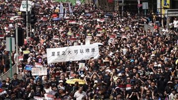 組圖(1)：香港反送中  200萬人大游行 (44圖)