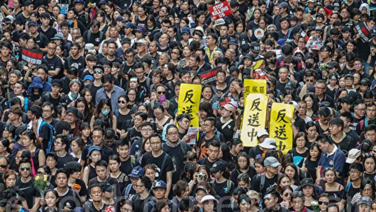 【禁聞】港32前高官促撤回修例：初心是錯的