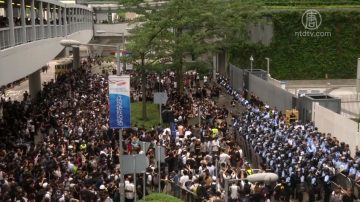 【禁聞】香港人持續抗議 《逃犯條例》二讀推遲