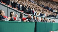 金与正隐身53天首露面 金正恩看表演发飙