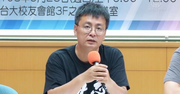 入境香港遭拒 六四領袖封從德被遣返