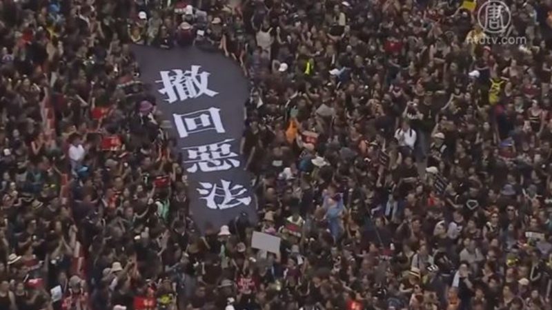 香港大学生：无论肤色、种族，全体香港人都愤怒！