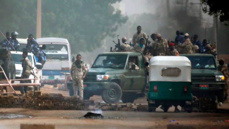 苏丹军政府驱离民众 传枪响爆炸声至少9死逾200伤