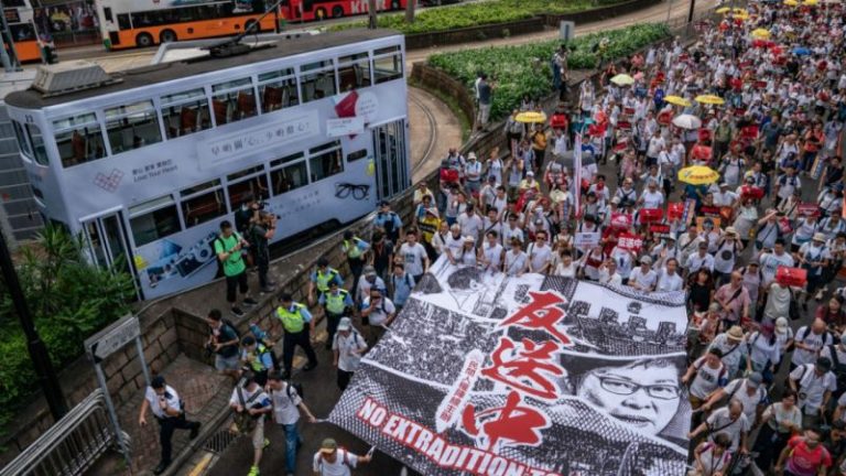 袁斌：睜眼說瞎話的環球時報和香港黨媒