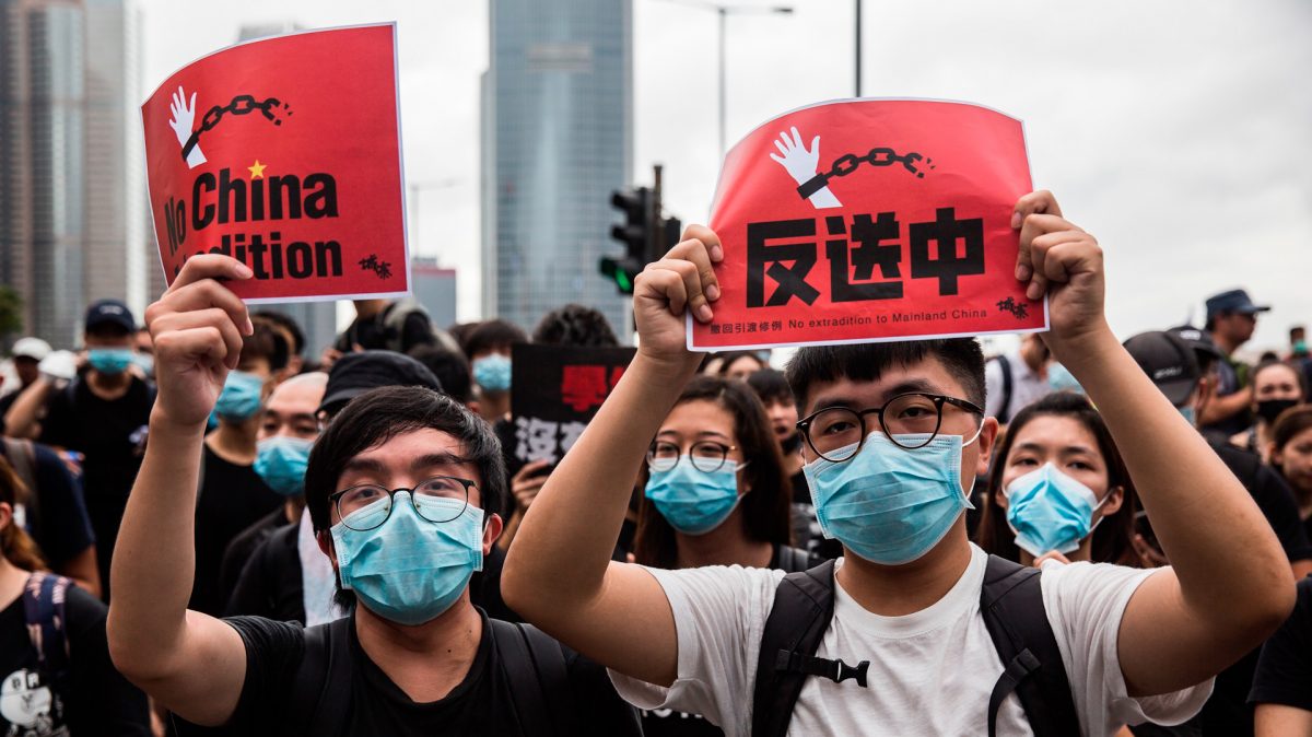 【禁闻】港人继续抗议 要林郑下台撤回修法