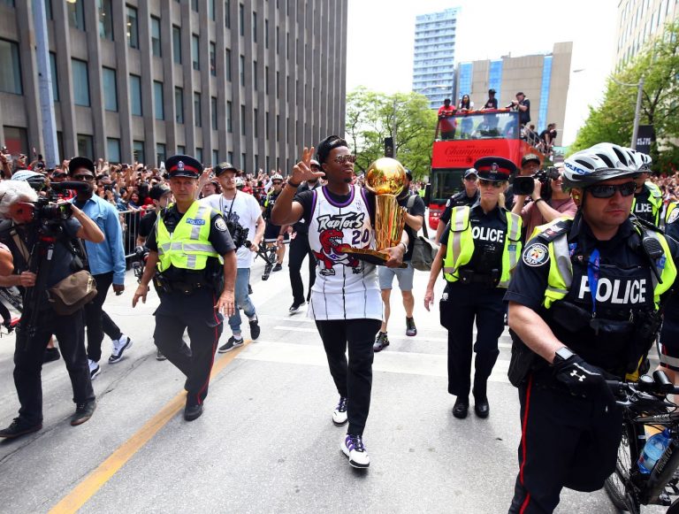 NBA新賽季選秀開始 雷納德會留在猛龍嗎？