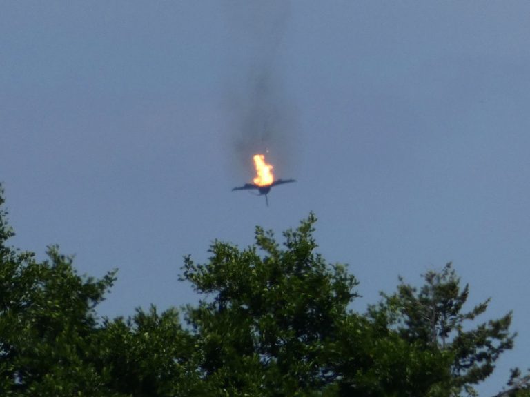 德2架颱風戰機空中相撞 飛行員1死1獲救