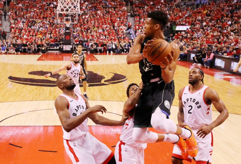 NBA「字母哥」當選MVP 一超級巨星升起