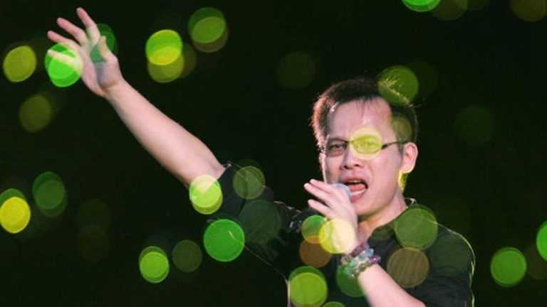 羅大佑小巨蛋唱敏感歌曲 三度受訪談「反送中」