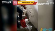 北京惊现极品豆腐渣 新房墙壁徒手可拆（组图）
