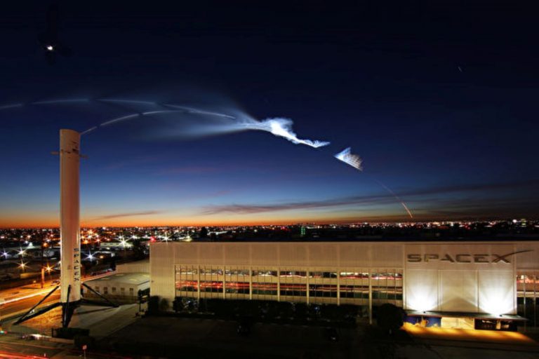 去火星邁出一大步 SpaceX新火箭測試成功