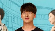 B1A4成員Baro今日入伍 與粉絲相約2021年見