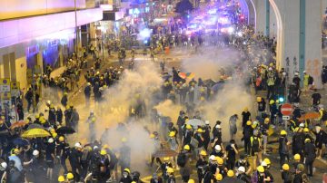 港721大游行 警武力清场 元朗白衣人施暴