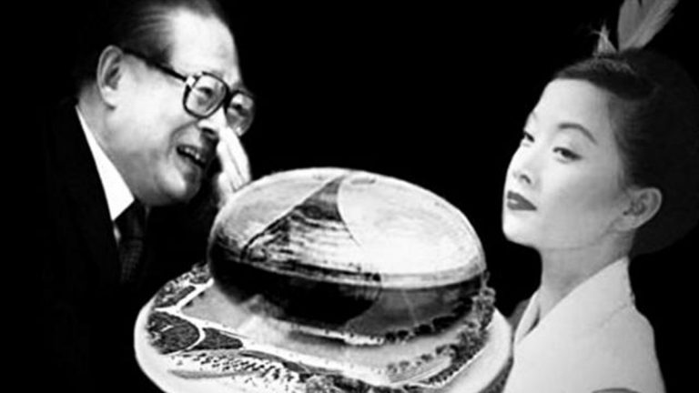女歌手當年發現宋祖英一張卡 結果搭上一條命