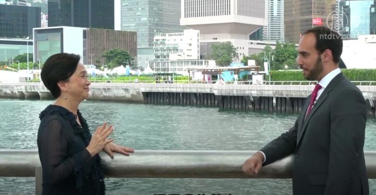 【中國解密】香港鐵娘子
