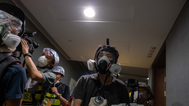 陈破空：香港七一大游行 发生暴力有蹊跷 警惕土共超限战