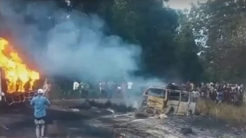 尼国油罐车翻覆 民众收集漏油爆炸 酿45死逾百伤