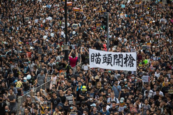 宋征時：呼籲中國軍方切勿血洗香港！