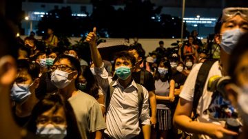 【今日点击】港人发起不合作运动 港铁瘫痪90分钟