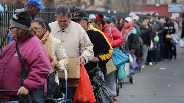 美政府提新规堵福利漏洞 取消310万人粮食券