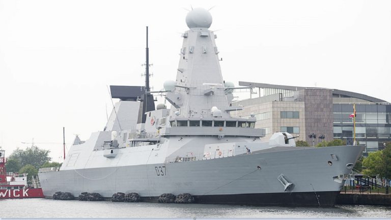 鄧肯號軍艦抵波斯灣 英警告伊朗須守國際規則