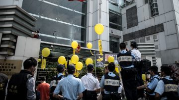 港媒：香港局势激怒习近平 两大部门靠边站