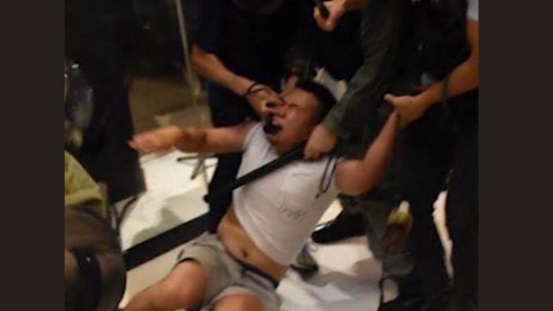 香港沙田衝突警員斷指 被曝摳挖人眼在先 (組圖）