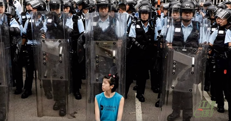 【江峰時刻】香港元朗白衣人背後的黑手；塗抹中聯辦 警察再次隱身