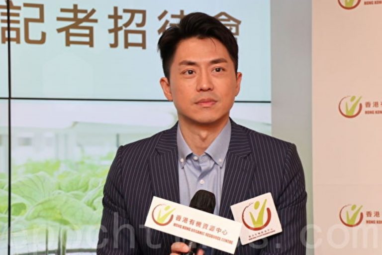 取消電台娛樂節目 森美與聽眾互動拷問港府
