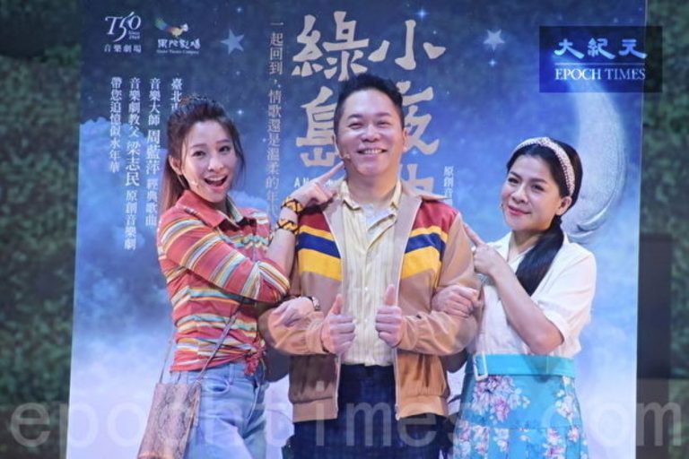 袁詠琳首演舞台劇 家人包150張票捧場