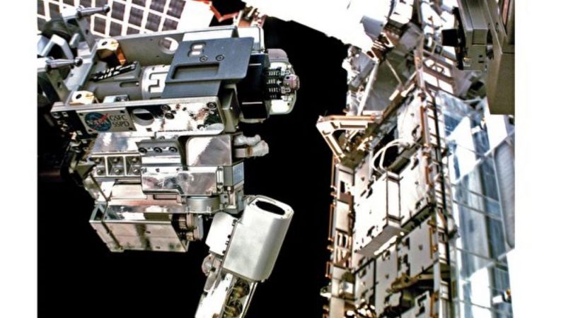 太空站成功实验遥控全自动燃料添加