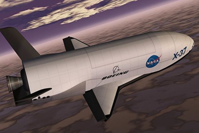美絕密飛機X-37B再創飛行時間新紀錄