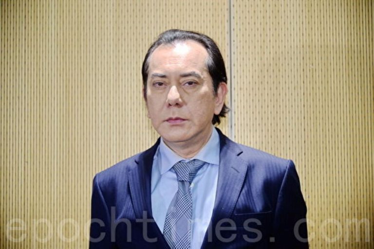 黃秋生斥警方不出示警號 「當警察很醜嗎」