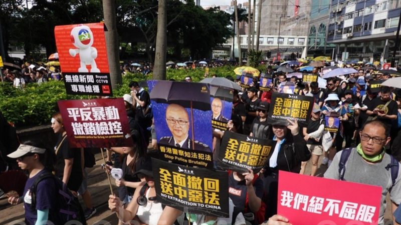 骂学生是暴徒 香港理工大学讲师遭停职