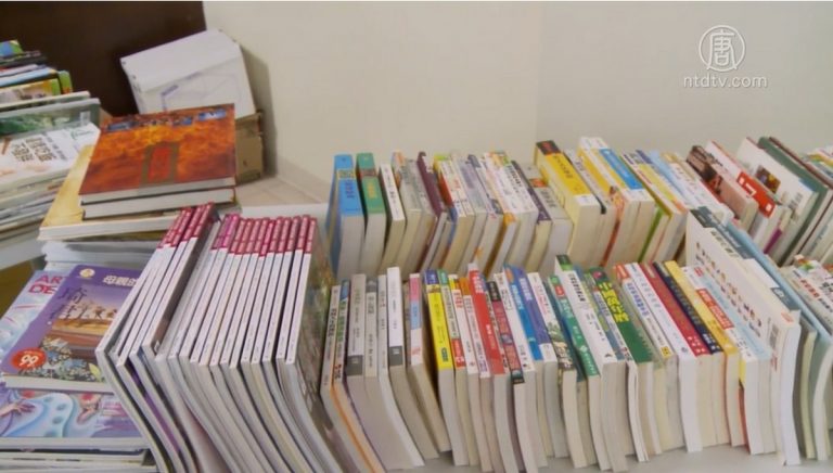 洛僑中心第四屆曬書節 送出千冊圖書