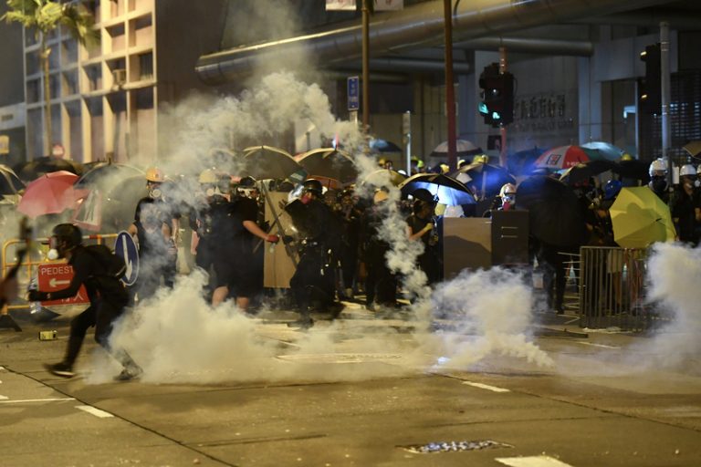 香港三罷兵分多路大混戰 逾百人被捕41人輕重傷