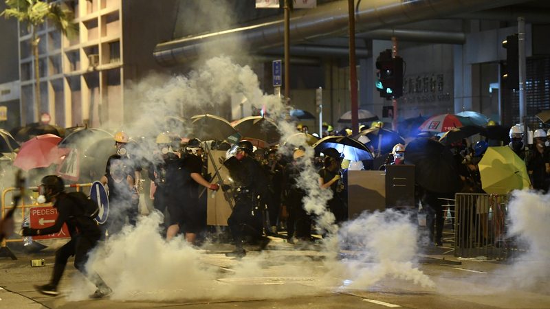 香港三罷兵分多路大混戰 逾百人被捕41人輕重傷