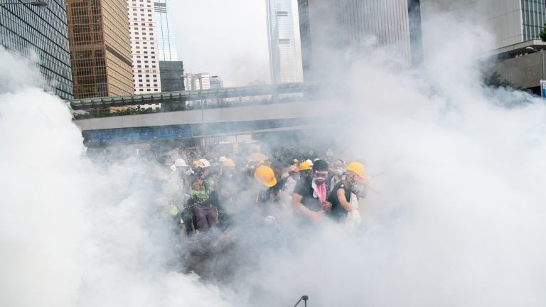 【新聞看點】卧底陰霾下的抗争 香港在呼救