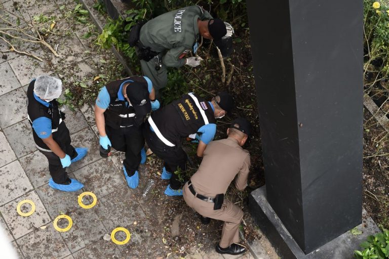 曼谷連環爆 犯嫌放爆裂裝置影像曝光