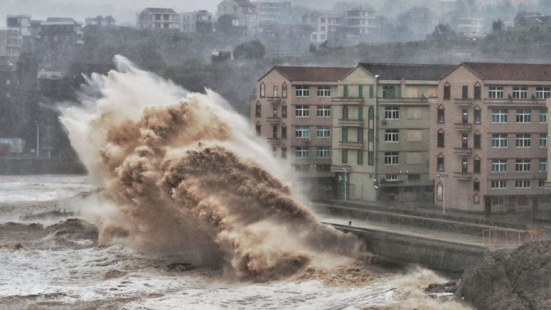 颱風「烟花」逼近浙江 上海等多處鐵路停運
