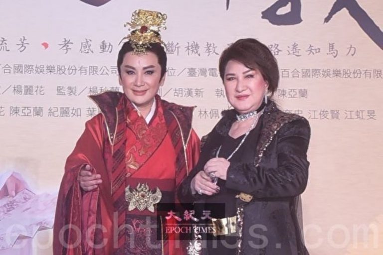 歌仔戲人才斷層 談甘苦 楊麗花淚擁陳亞蘭