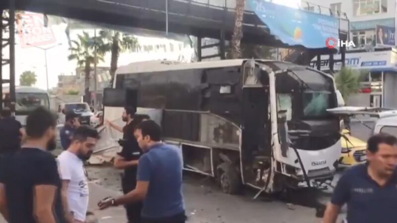 土耳其警察巴士被炸 5人受傷(視頻)