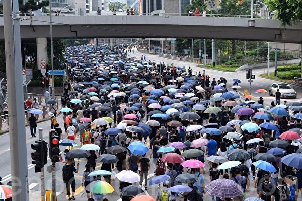 组图1：915香港“全民抗暴政” 人潮挤爆街道