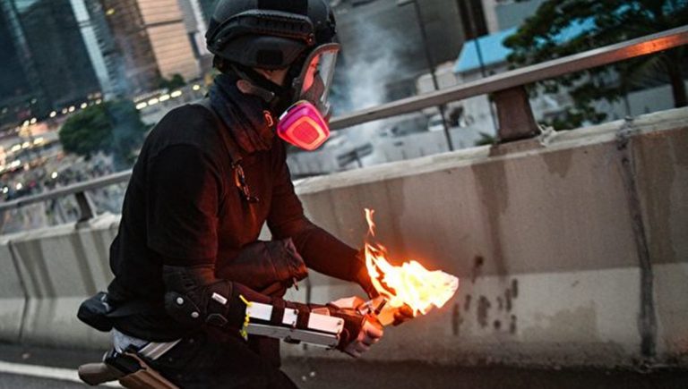 中共抹黑暴力鎮壓六四及法輪功手法再現8.31