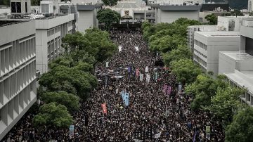 全港罢课罢工同日启动 限港府两周回应